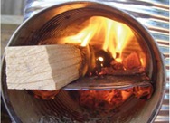 Cucinare e scaldarsi con la rocket stove - Permacultura in corso